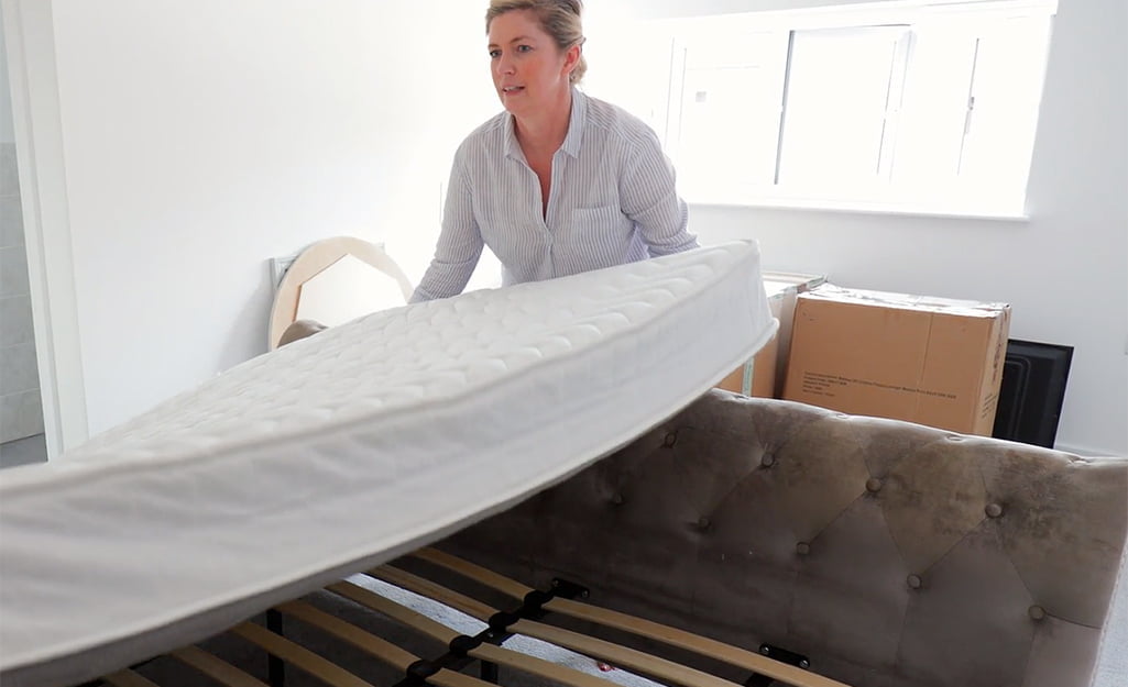 move twin mattress by yourself