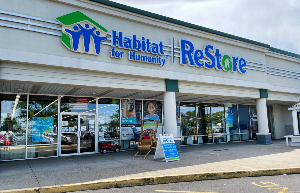 Habitat for Humanity Mattress Donation