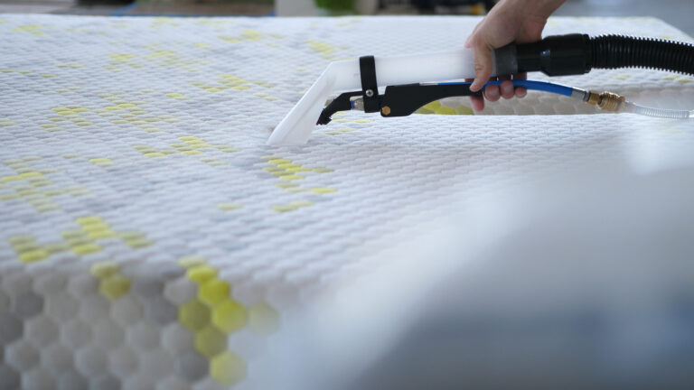How to clean a mattress (safe & simple)